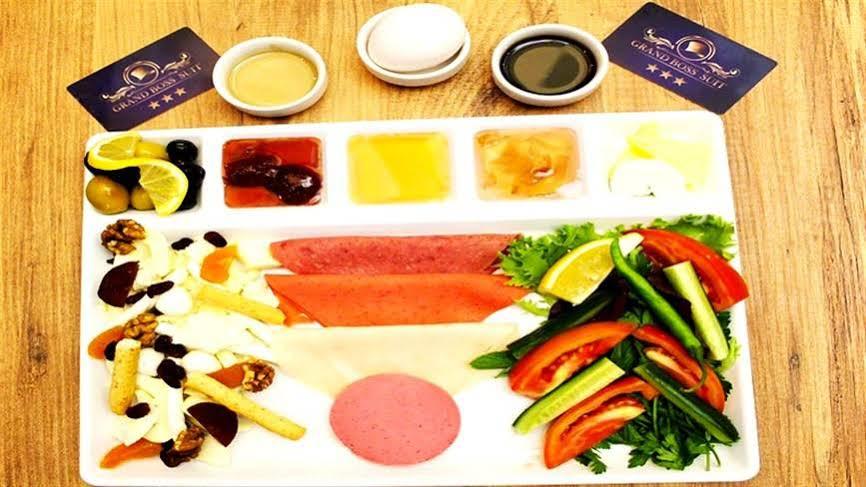Grand Boss Suit Hotel Mersin Μερσίνη Εξωτερικό φωτογραφία