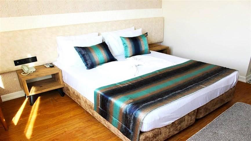 Grand Boss Suit Hotel Mersin Μερσίνη Εξωτερικό φωτογραφία