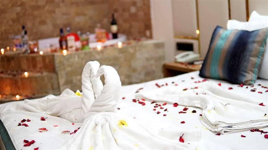 Grand Boss Suit Hotel Mersin Μερσίνη Εξωτερικό φωτογραφία